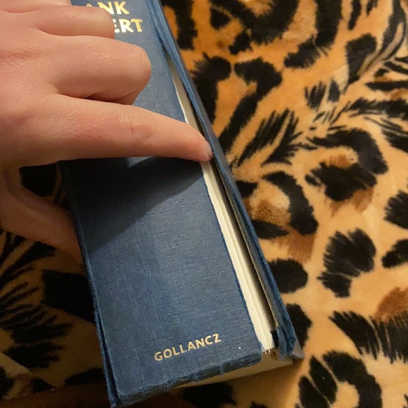 Vintage Dune Trilogy Book - Picture 5 of 13